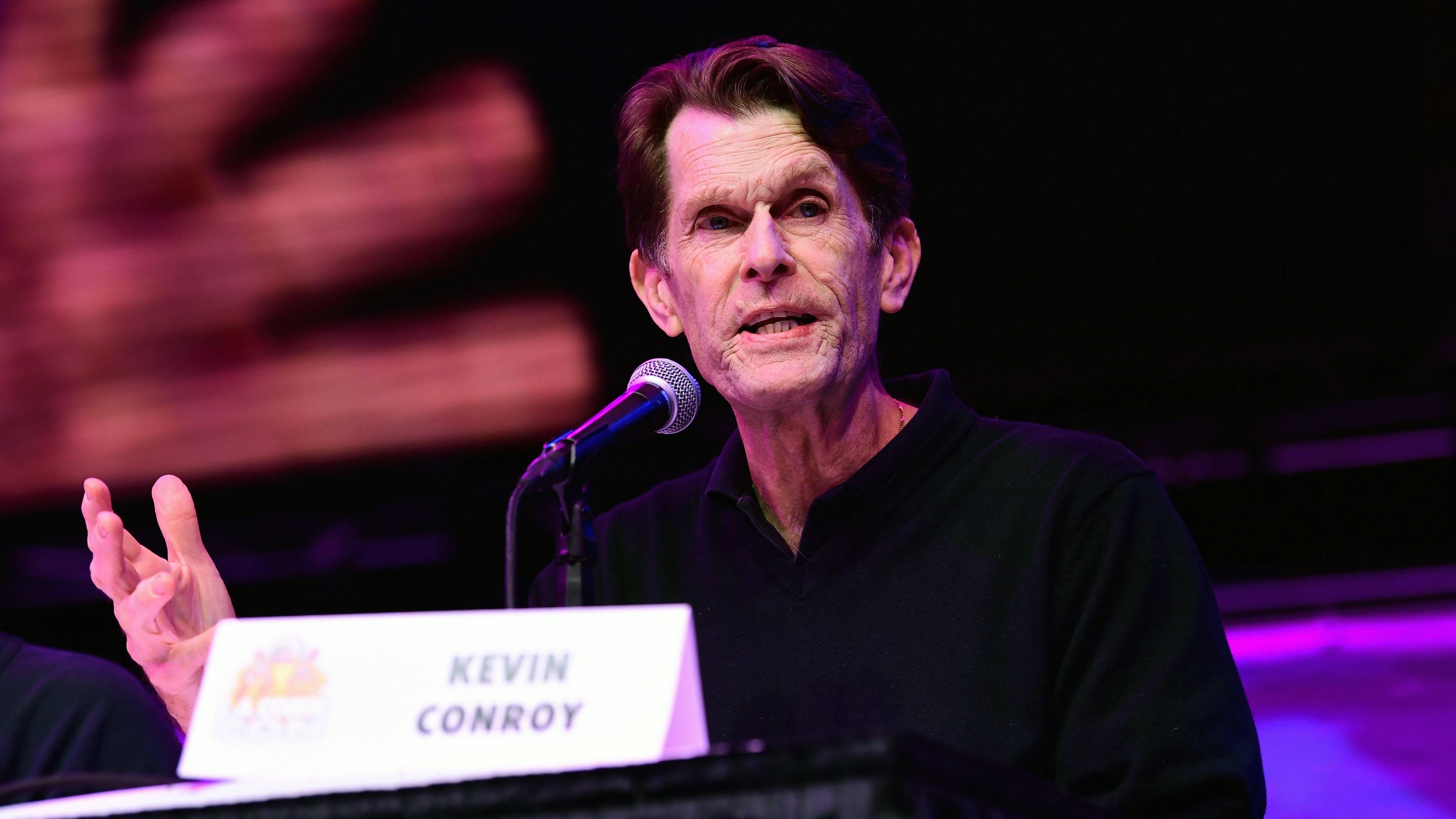 Kevin Conroy è stato registrato per il diavolo May Cry Anime prima della sua morte, nessuna AI è coinvolta