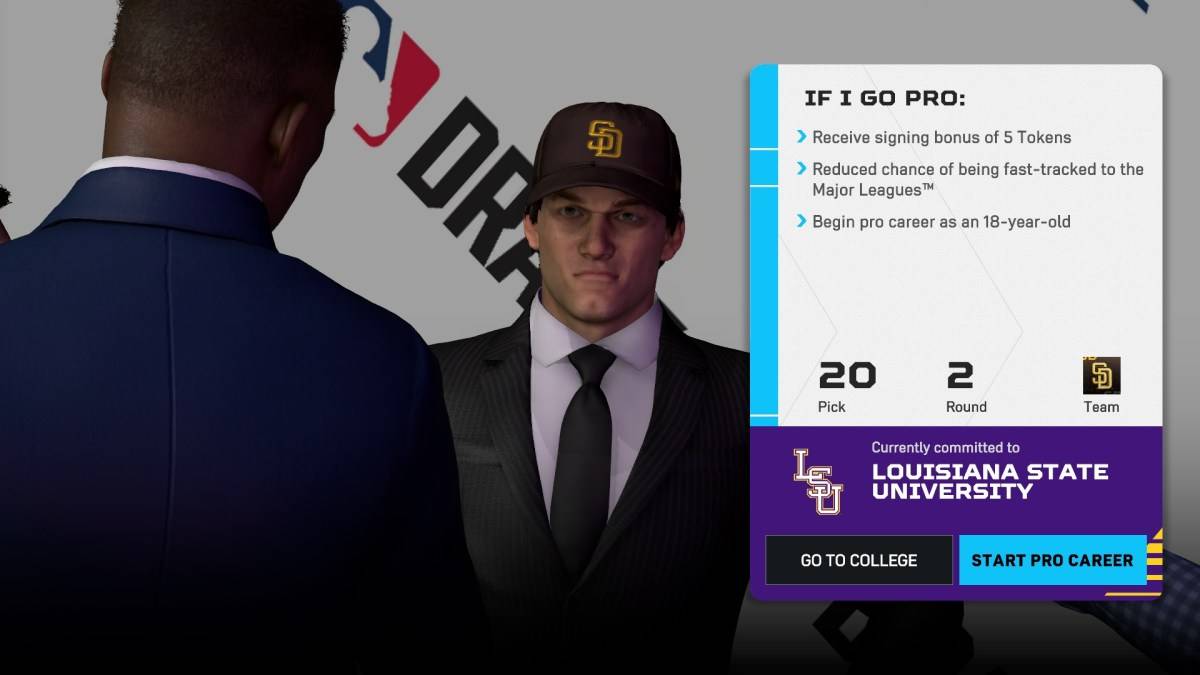 Elegir entre la universidad y los profesionales en MLB The Show 25 Road to the Show.