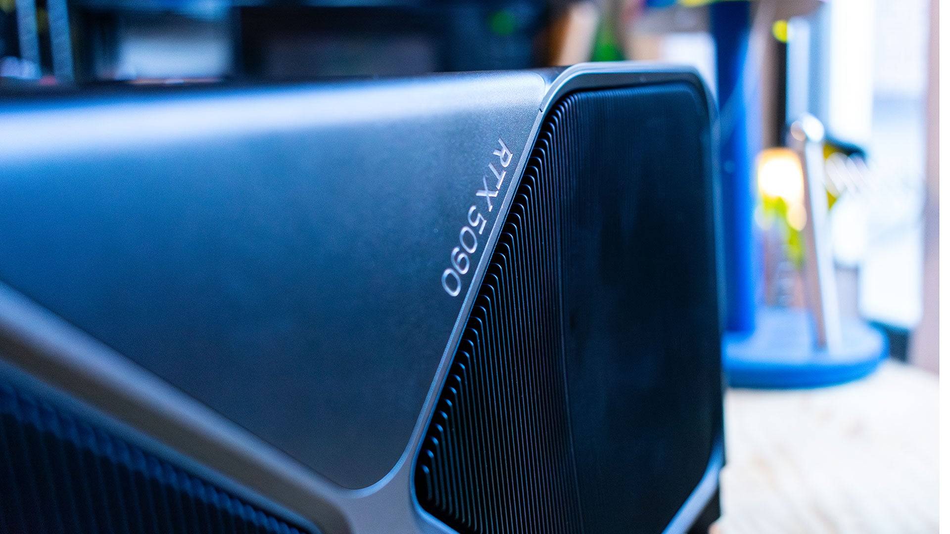 RTX 5090 और 5080: NVIDIA सीमित स्टॉक पर चेतावनी देता है